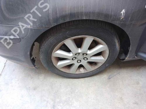 Fusée avant gauche TOYOTA AVENSIS Saloon (_T25_) 2.0 D-4D (CDT250_, CDT250R) (116 hp) 28461986