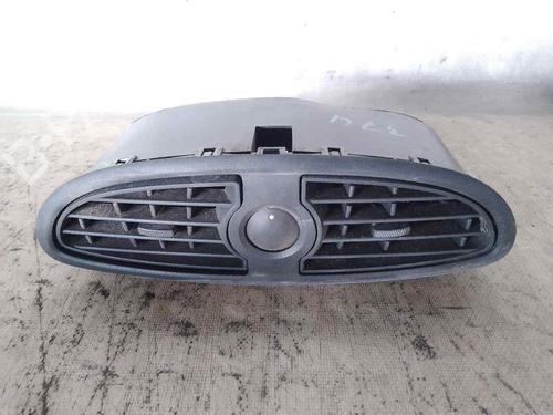 Used Air vent RENAULT CLIO III (BR0/1, CR0/1) 1.5 dCi (C/BR0G, C/BR1G) (68 hp) 28142900