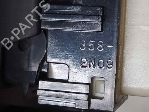 Right front window switch MAZDA 323 F VI Hatchback (BJ) 2.0 TD | BP26467762I26 