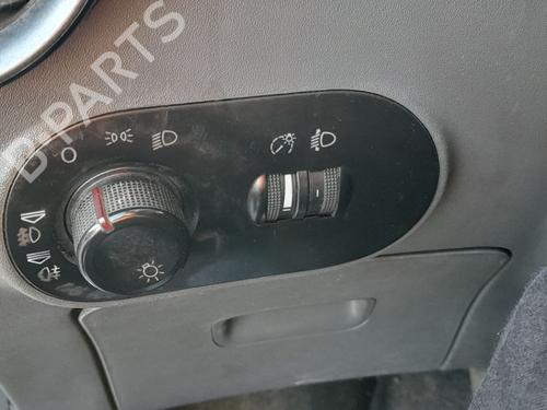 Used Headlight switch Headlight switch SEAT IBIZA III (6L1) [2002-2009] 33757276 33757276