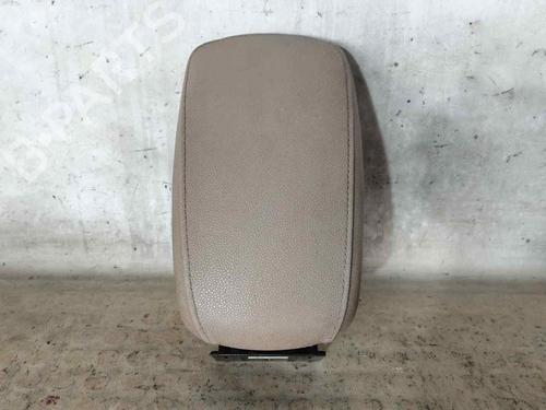 Used Armrest / Center console KIA SPORTAGE II (JE_, KM_) 2.0 CRDi (140 hp) 29944627