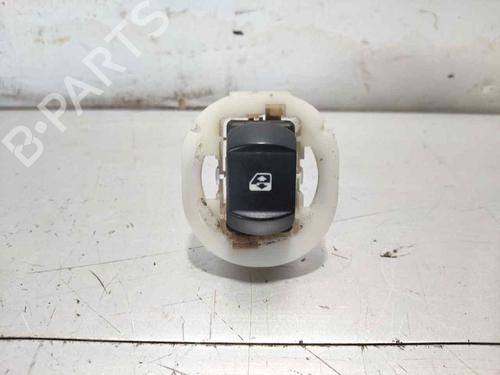 Used Right front window switch Right front window switch RENAULT MEGANE II Coupé-Cabriolet (EM0/1_) [2003-2010] 32781091 32781091
