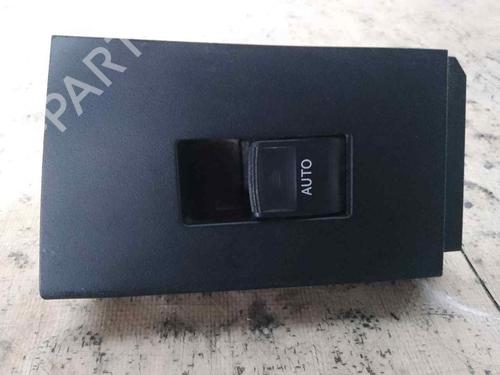 Used Right rear window switch TOYOTA AURIS (_E18_) [2012-2019]  28461204