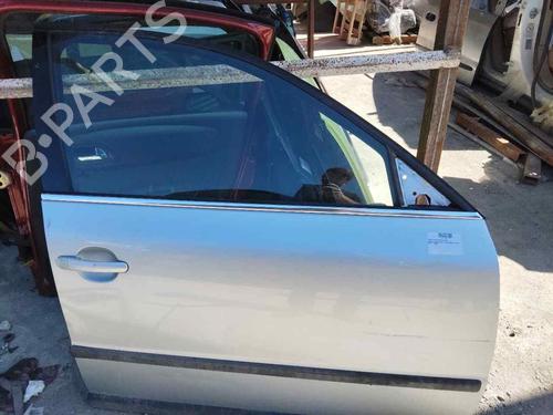 Used Right front door Right front door 32366428 32366428