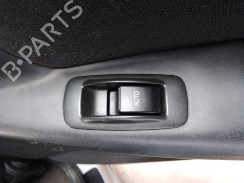 Højre bagtil elrude kontakt Højre bagtil elrude kontakt TOYOTA COROLLA (_E12_) [2001-2008] 37071462 37071462