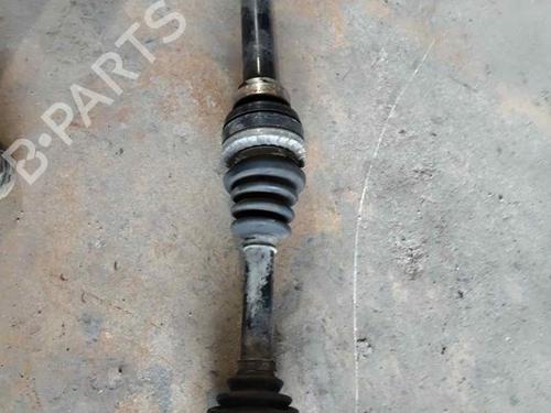 right-front-driveshaft-volvo-s70-874-1996-1997-1998-1999-2000-28454431 main image