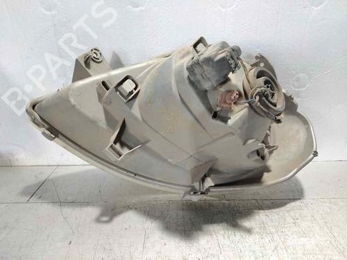 lyskaster-hyre-renault-trafic-ii-bus-jl-2001-34447655 main image