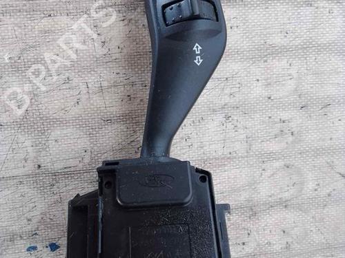 Used Steering column stalk FORD FOCUS II Turnier (DA_, FFS, DS) [2004-2012]  26467344