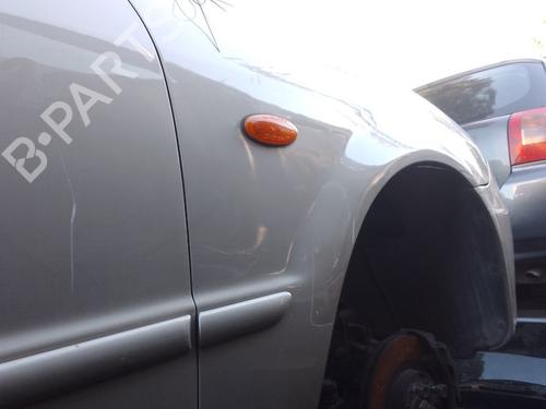 Forkjerm høyre MAZDA 323 F VI Hatchback (BJ) 2.0 TD (101 hp) 32139328