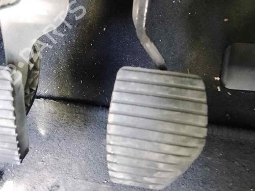 Used Break pedal CITROËN C3 AIRCROSS II (2R_, 2C_) 1.2 PureTech 82 (2RHMRC, 2RHMZB) (82 hp) 28461304