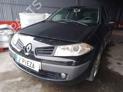Left front fog light RENAULT MEGANE II Saloon (LM0/1_)  | BP26466657C30 