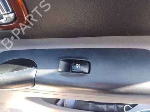 Used Right front window switch CHEVROLET REZZO MPV (U100) [2005-2025]  28456533