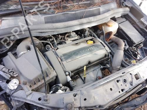 Used Front wiper motor OPEL ZAFIRA / ZAFIRA FAMILY B (A05) 1.8 (M75) (140 hp) 32070890