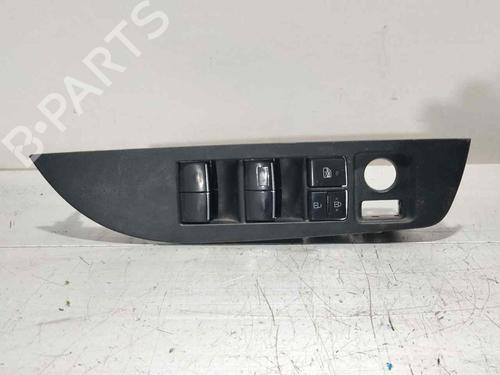 Used Left front window switch TOYOTA AURIS Estate (_E18_) 1.8 Hybrid (ZWE186_, ZWE186R, ZWE186H) (136 hp) 29713484