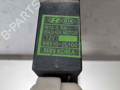 Washer pump HYUNDAI i30 (FD) | BP32393302E24