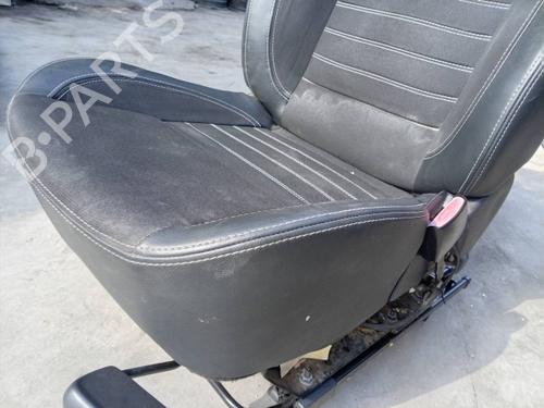 right-front-seat-renault-laguna-iii-bt01-2007-2008-2009-2010-2011-2012-2013-2014-2015-40513116 main image