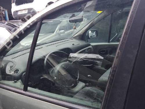 Used Front left door window Front left door window RENAULT SCÉNIC I MPV (JA0/1_, FA0_) 1.9 dCi RX4 (101 hp) 39690748 39690748