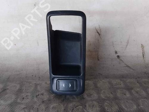 Used Right rear window switch FORD FOCUS C-MAX (DM2) [2003-2007]  28123237