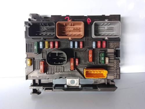 Used Fuse box Fuse box 38710666 38710666