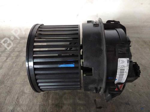 Used Heater blower motor PEUGEOT 208 I (CA_, CC_) [2012-2020]  26477805
