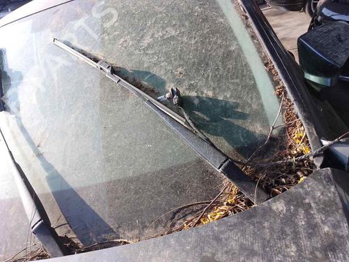 Used Front windshield wiper arm SEAT LEON (5F1) [2012-2021]  28468789