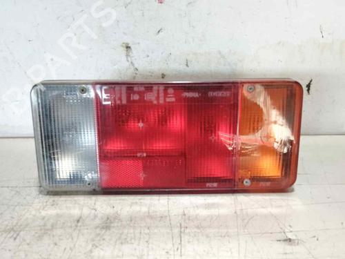 Used Right taillight Right taillight IVECO DAILY III Platform/Chassis 35 S 11,35 C 11 (A2FC13AA, A6FBU4AB, A2NB14A1, A2ND13A1,... (106 hp) 33652540 33652540