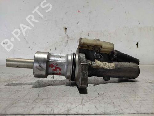 Used Brake master cylinder Brake master cylinder MERCEDES-BENZ VITO Bus (W639) 111 CDI (639.701, 639.703, 639.705) (109 hp) 33470145 33470145