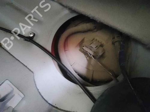 Used Fuel pump FORD MONDEO III Saloon (B4Y) 2.0 16V TDDi / TDCi (115 hp) 28469265