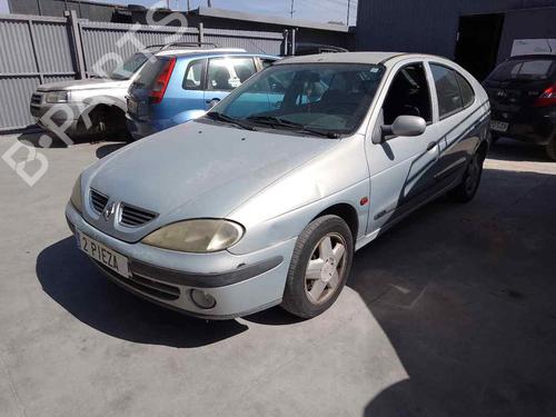 Left mirror RENAULT MEGANE I (BA0/1_) 1.9 D Eco (BA0A, BA0U, BA0R) | BP26471790C26 