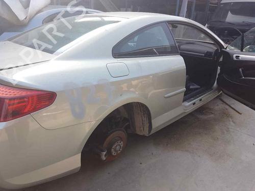 Used Fuse box PEUGEOT 407 Coupe (6C_) 2.7 HDi (204 hp) 28468550