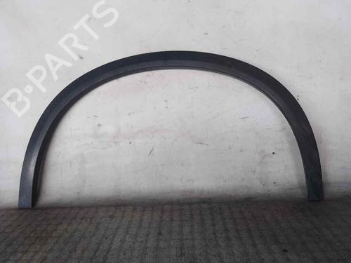 Used Front right wheel arch trim VOLVO XC90 I (275) [2002-2015]  26479001