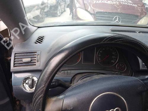 Instrumentbræt AUDI A4 B6 (8E2) 1.9 TDI (130 hp) 28467863