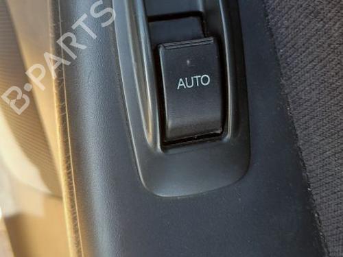 Used Right rear window switch Right rear window switch TOYOTA COROLLA Saloon (_E12_) 2.0 D-4D (CDE120_, CDE120R) (90 hp) 33169204 33169204