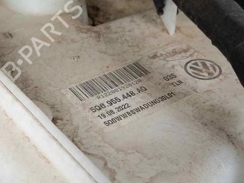 Windscreen washer tank AUDI Q2 (GAB, GAG) 30 TDI | BP29634666C113 