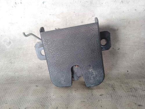 Used Tailgate lock VW GOLF IV (1J1) 1.9 TDI (90 hp) 26467428