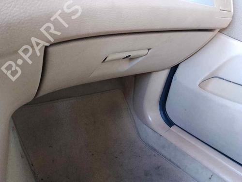 Used Glove box BMW X3 (E83) xDrive 20 d (177 hp) 28466110
