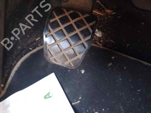 Used Clutch pedal VW GOLF VI (5K1) 1.6 TDI (90 hp) 28462835