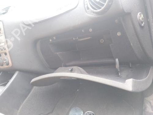 Glove box ALFA ROMEO 147 (937_) 1.6 16V T.SPARK (937.AXA1A, 937.AXB1A, 937.BXB1A) | BP32208449C95
