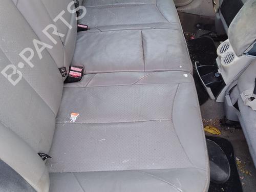 Sedile posteriore Sedile posteriore PEUGEOT 308 I (4A_, 4C_) 2.0 HDi (140 hp) 37267981 37267981
