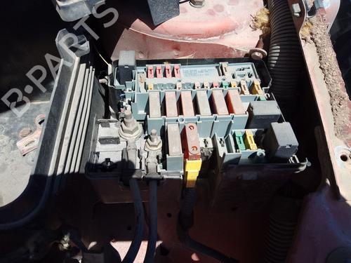 fuse-box-peugeot-206-cc-2d-2000-2001-2002-2003-2004-2005-2006-2007-2008-36648302 main image