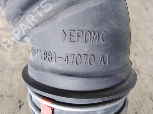 Pipe TOYOTA YARIS (_P13_) 1.5 (NSP131_) | BP26471384M125 