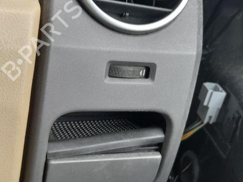 Luftventil Luftventil LAND ROVER DISCOVERY III (L319) [2004-2009] 34249557 34249557