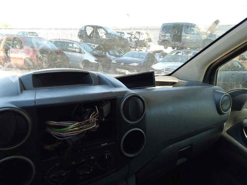 Used Dashboard CITROËN BERLINGO / BERLINGO FIRST MPV (MF_, GJK_, GFK_) 1.6 HDI 75 (MF9HW, GJ9HWC, GF9HWC, GN9HWC) (75 hp) 28453299