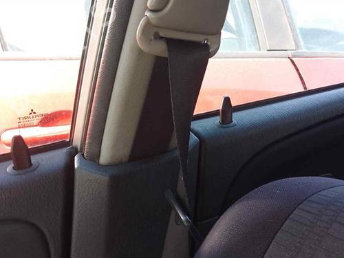 Used Front right seatbelt MITSUBISHI CARISMA (DA_) 1.9 DI-D (DA5A) (115 hp) 28455538
