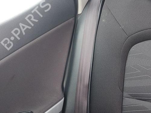 BP32215692I28 main image