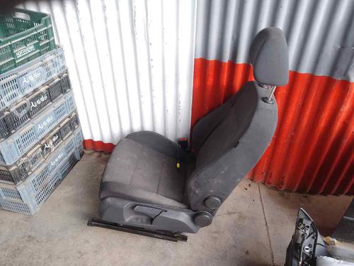 Left front seat VW GOLF V (1K1)  | BP26481569C15 