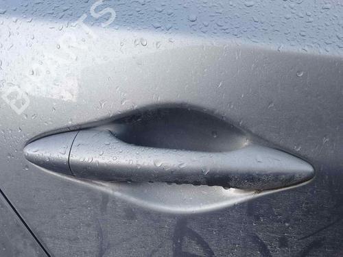 Used Rear right exterior door handle HYUNDAI ix35 (LM, EL, ELH) [2009-2016]  28459549