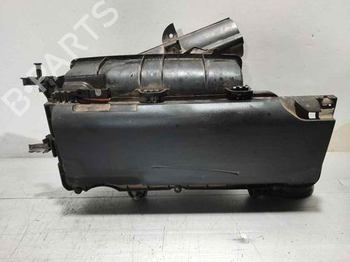 fuse-box-peugeot-206-hatchback-2ac-1998-1999-2000-2001-2002-2003-2004-2005-2006-2007-2008-2009-2010-2011-2012-32758396 main image