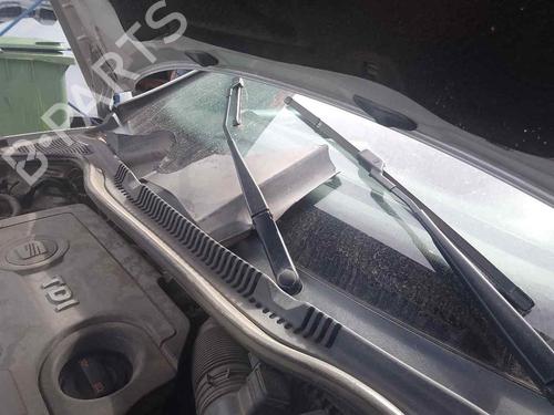 Used Front windshield wiper arm SEAT IBIZA IV (6J5, 6P1) [2008-2017]  28460041