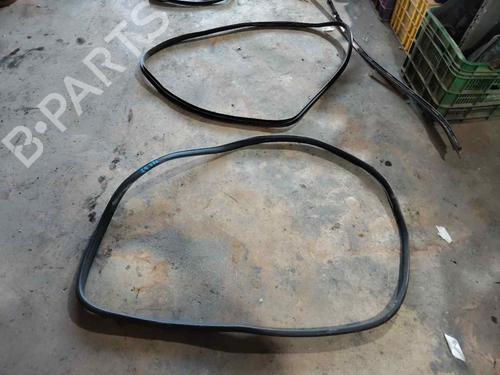 Gummiliste MERCEDES-BENZ A-CLASS (W176) A 200 CDI / d (176.008) (136 hp) 31995224